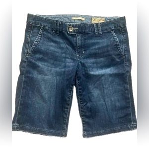 GAP Limited Edition Bermuda shorts -  Size 27/4